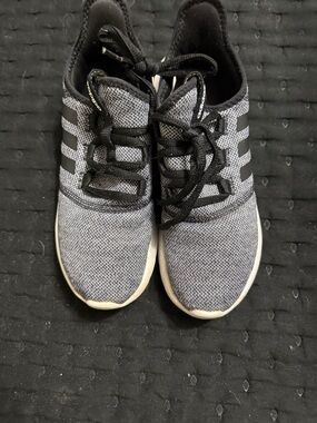 adidas Kids Grey Knit Sneakers with Black Accents
